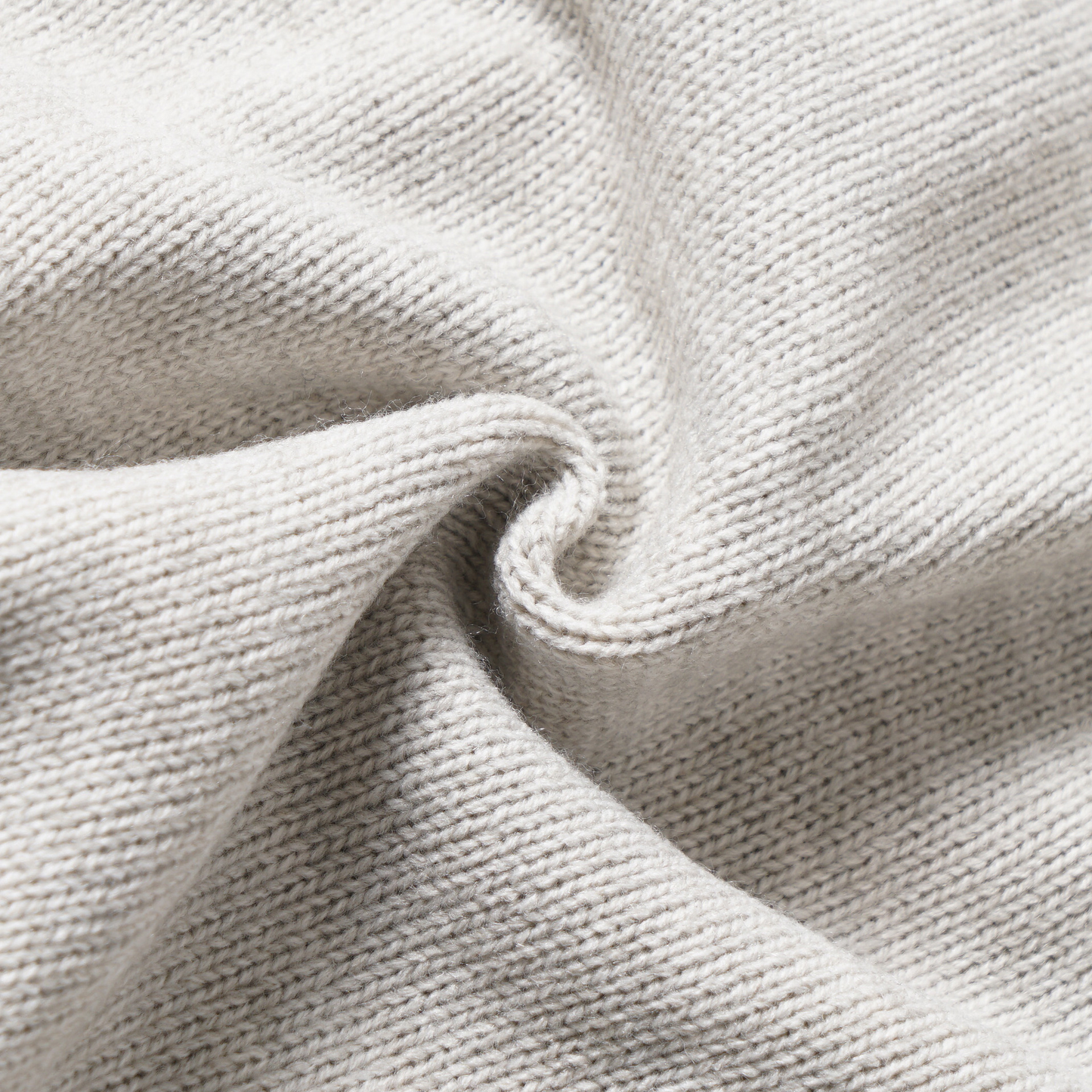 ロゴワンポイントハイネックジップアップニット/cm0124