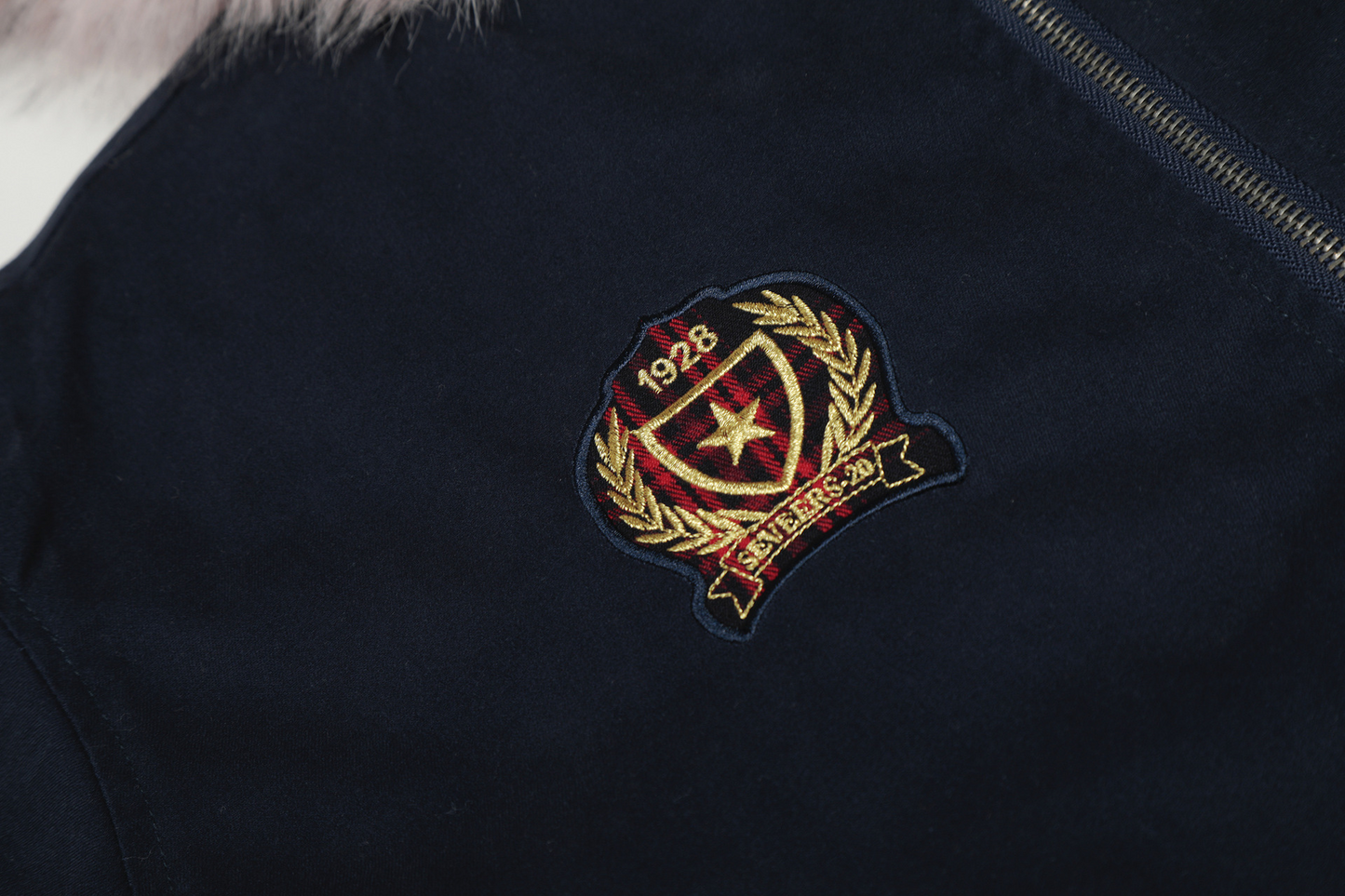 フェイクファーフードワンポイントロゴジャケット cm0020