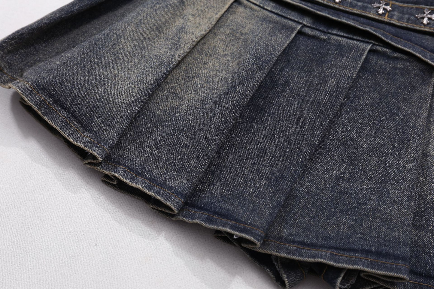 クロススタッズデザインデニムミニスカート/2color/cm0142