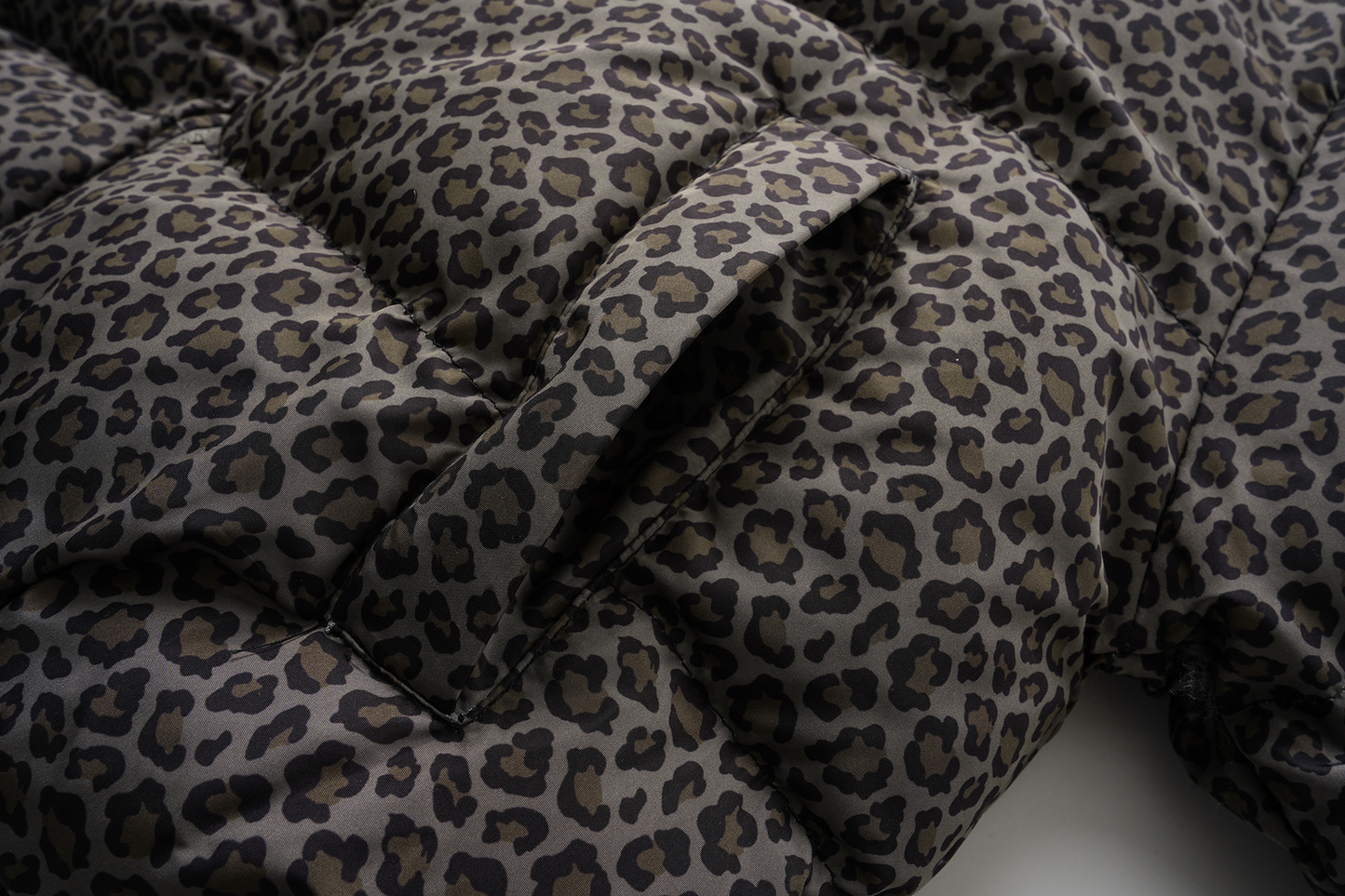 レオパードプリントパターンルーズパファージャケットcm0136