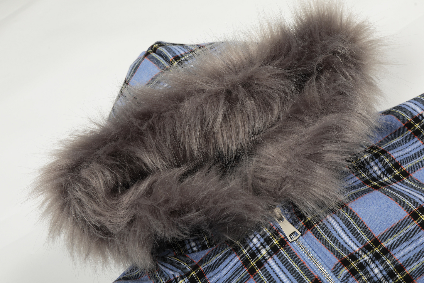 チェック柄ファーフードワンポイント刺繍ロゴジップアップジャケット/2color/cm0013