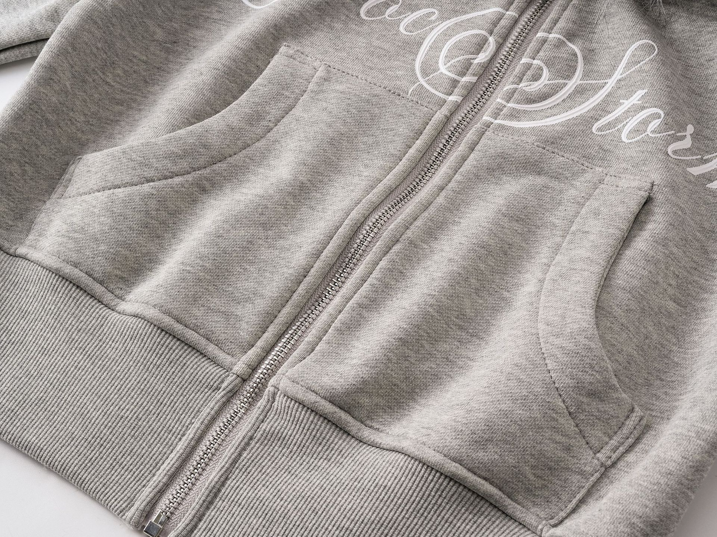 取り外しファー付きプリントジップアップスウェット/2color/cm0051