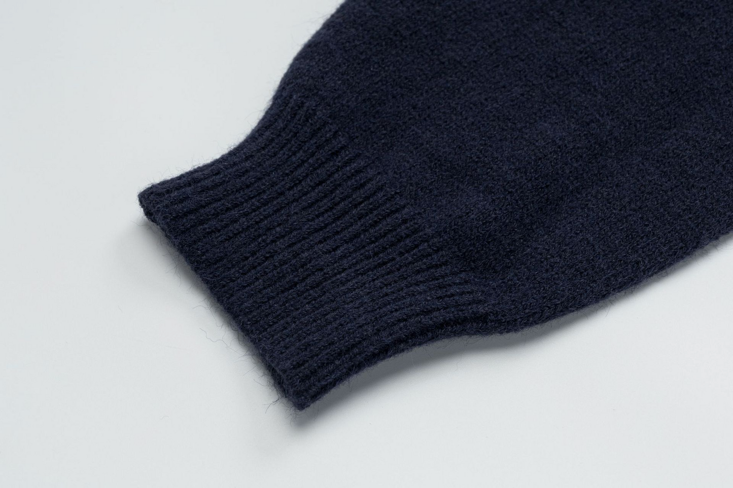 ネクタイニットロゴパーカー/2color/cm0017