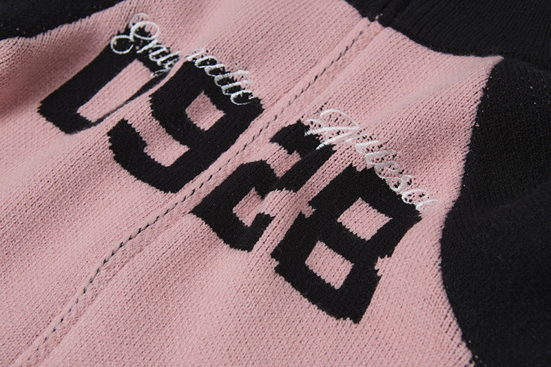 ナンバーロゴバイカラージップアップニット/2color/cm0158