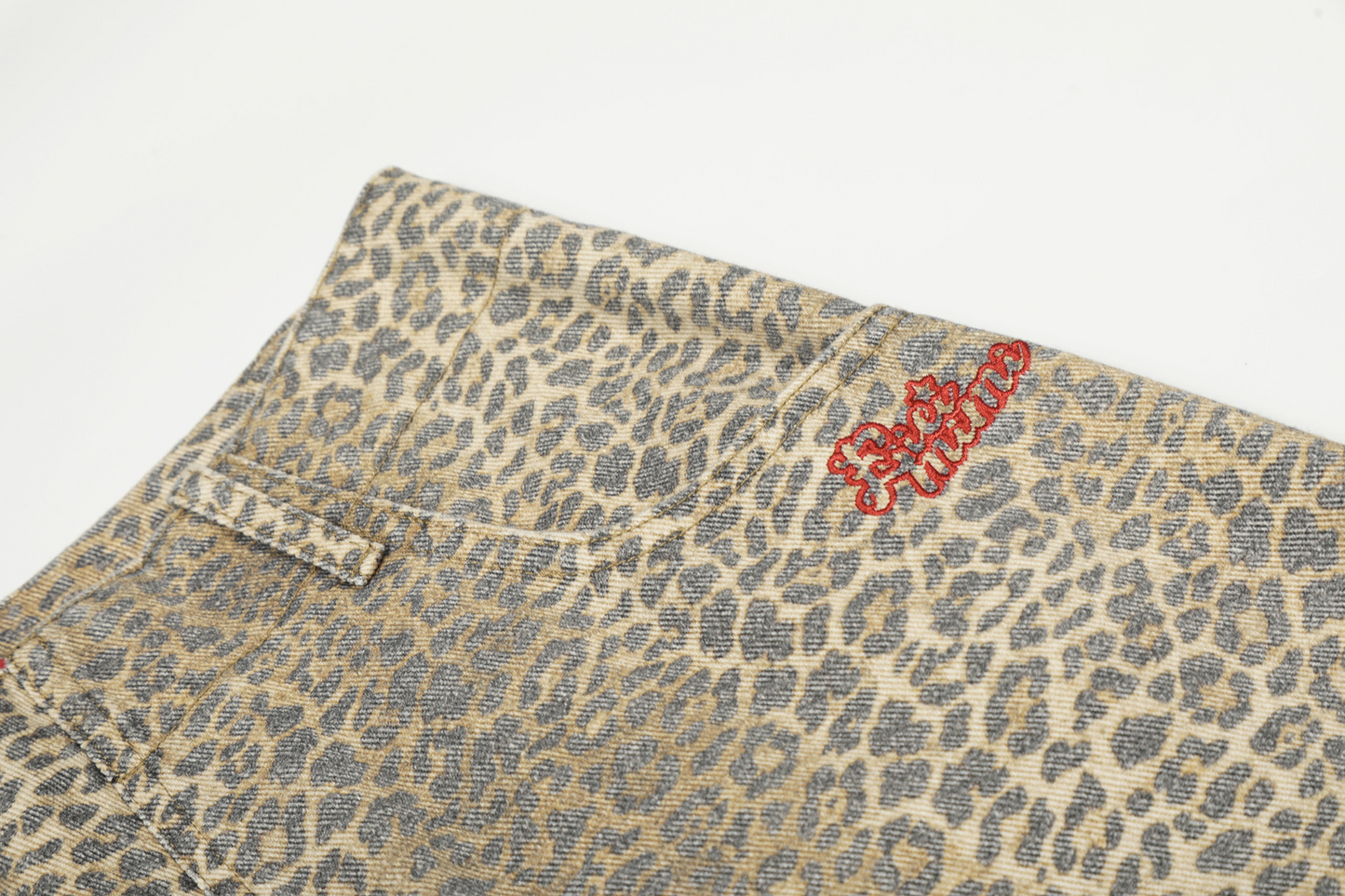 ヒョウ柄ルーズデニムパンツcm0010