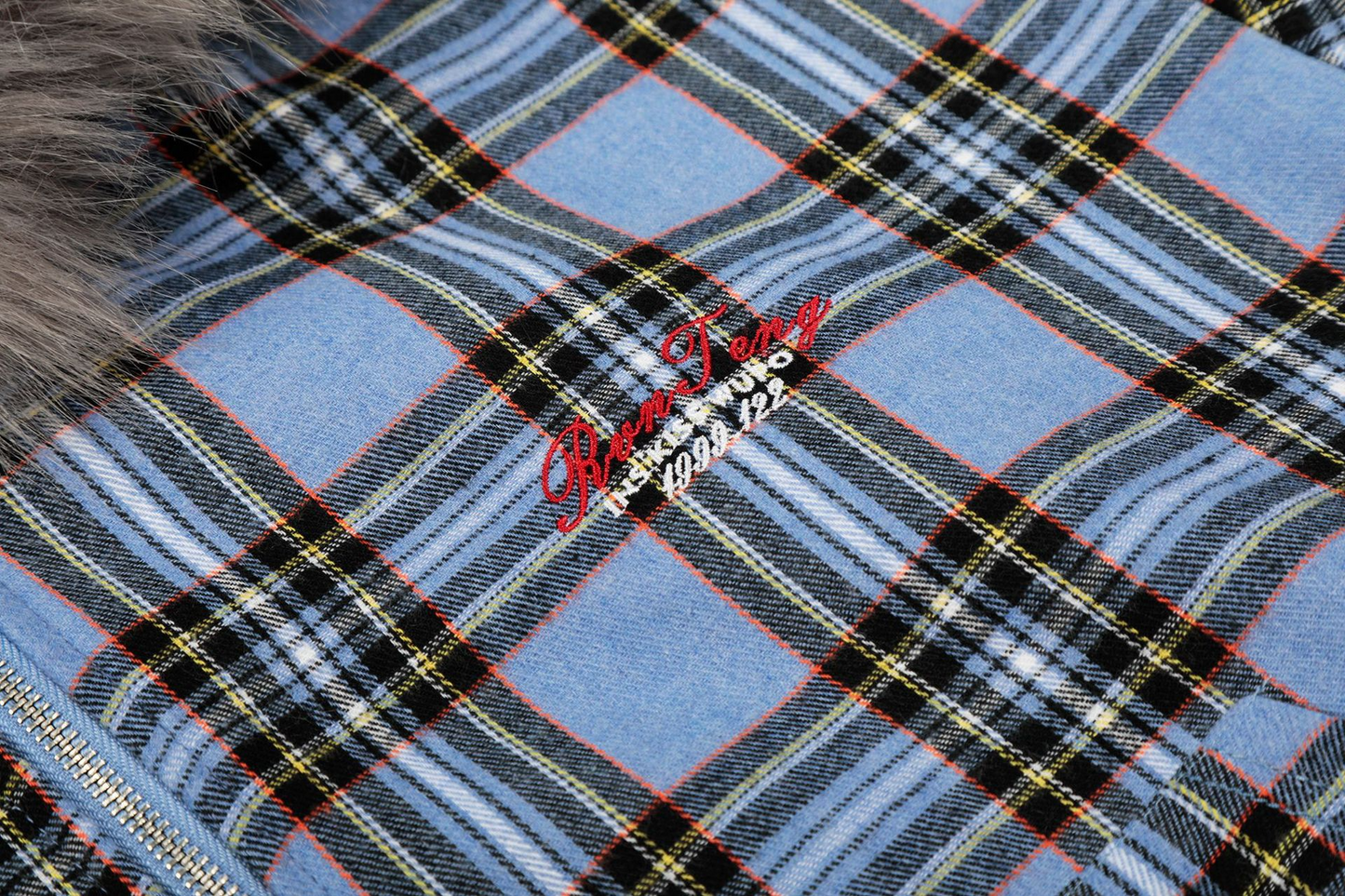 チェック柄ファーフードワンポイント刺繍ロゴジップアップジャケット/2color/cm0013