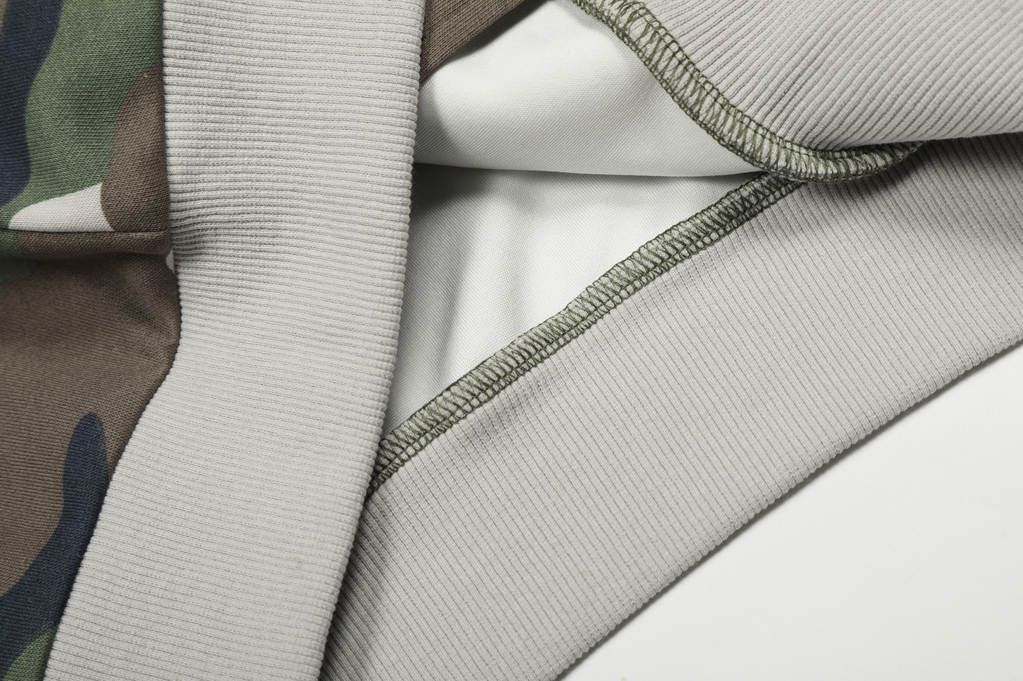 カモフラージュフード付きスウェットパーカー/cm0131