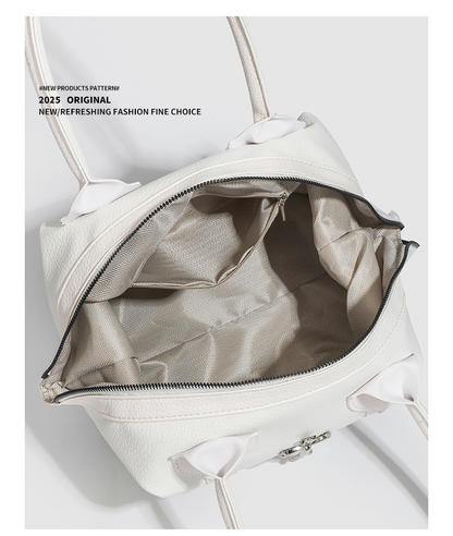 クロスアクセサリー付きスタッズディテールバッグ/cm0113