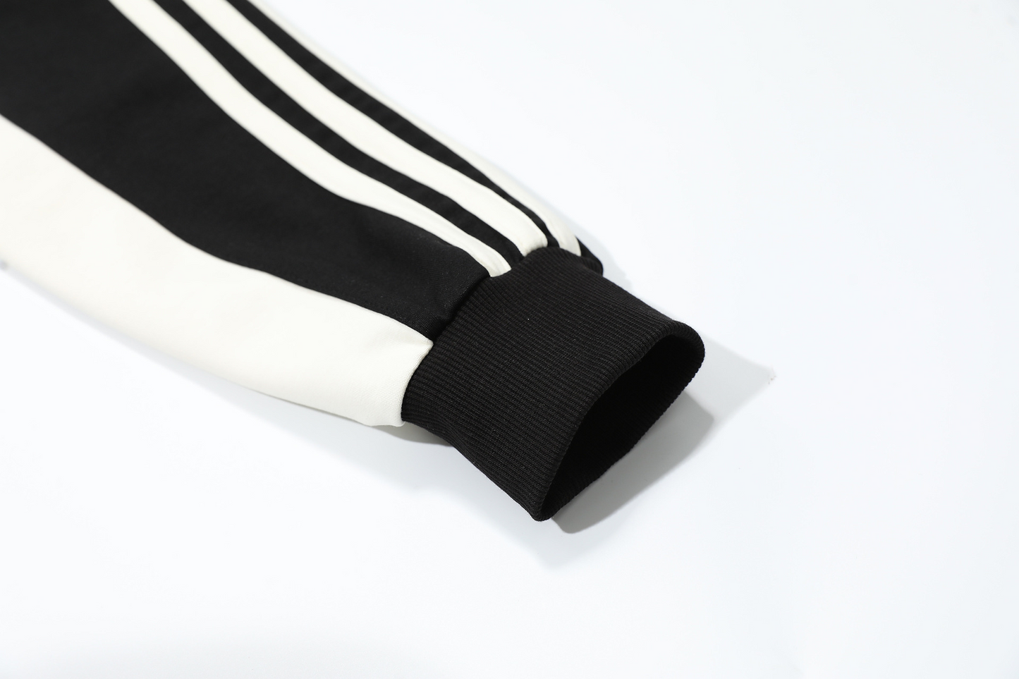 ビーズロゴラインデザインパーカー/3color/cm0073