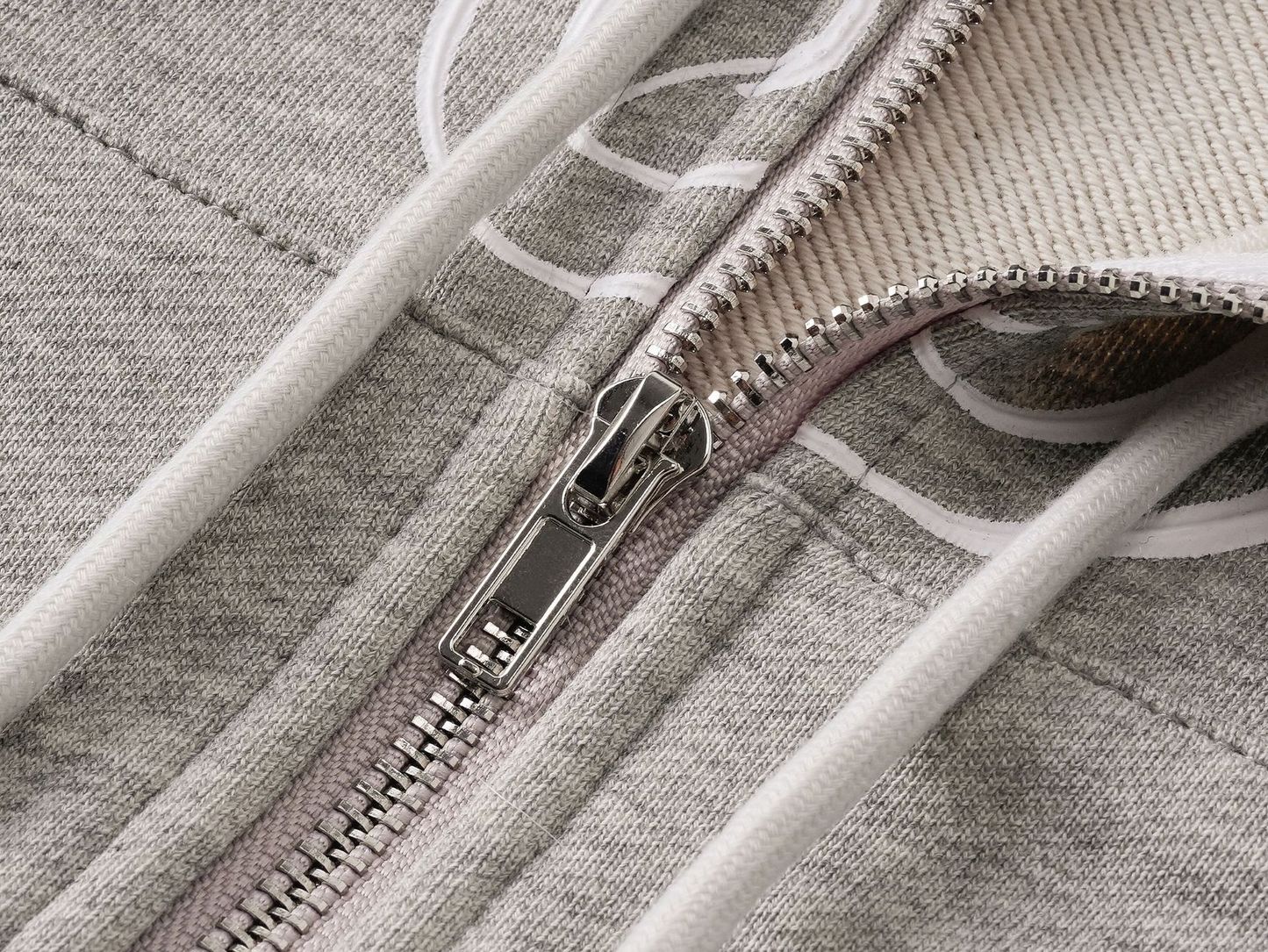 取り外しファー付きプリントジップアップスウェット/2color/cm0051