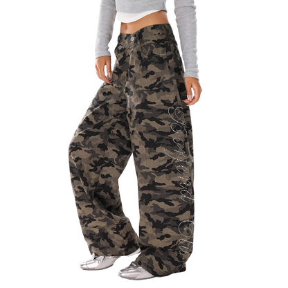 カモフラ柄ビジューアルファベットデザインデニムパンツ/cm0091